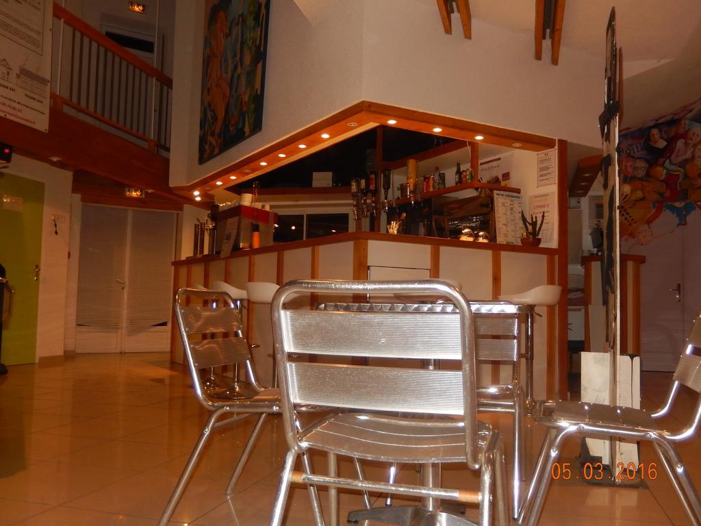 Hotel Eco Logis Espace Bellevue Séméac المظهر الخارجي الصورة