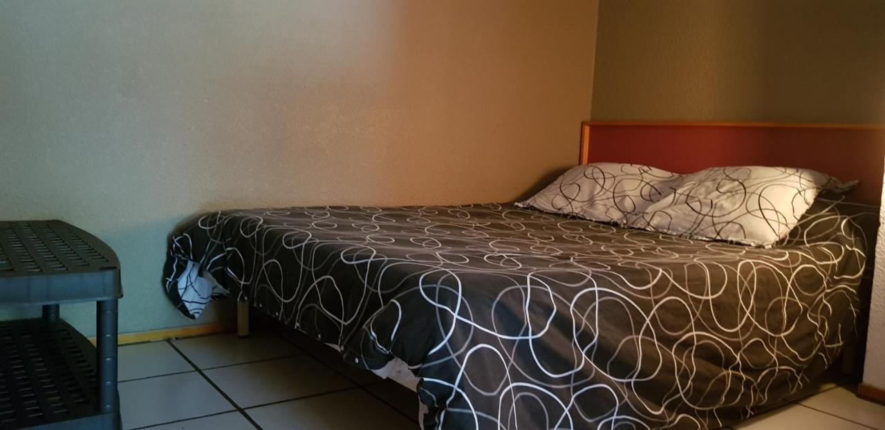 Hotel Eco Logis Espace Bellevue Séméac المظهر الخارجي الصورة